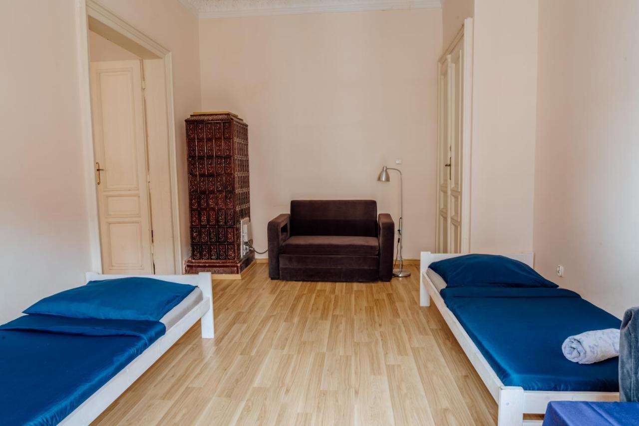 T&T Hostel & Apartments Krakow Bagian luar foto