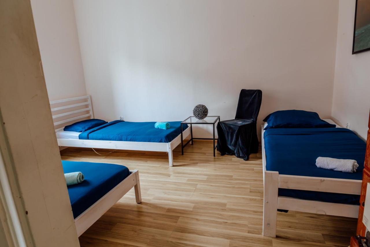 T&T Hostel & Apartments Krakow Bagian luar foto